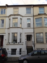 2 bedroom Flat to re...